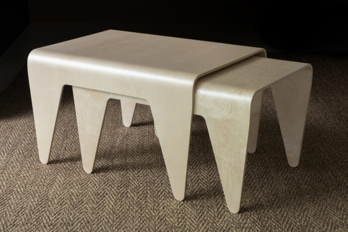 マルセル・ブロイヤーのネストテーブルが復刻。マーガレット・ハウエルとアイソコンがやってくれました。