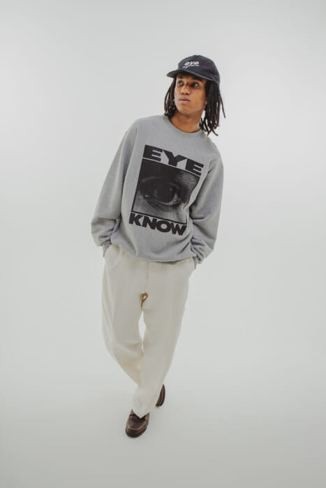 "EYE KNOW" is now available as a sweatshirt! Nineteen S.O. announces its fall/winter collection.