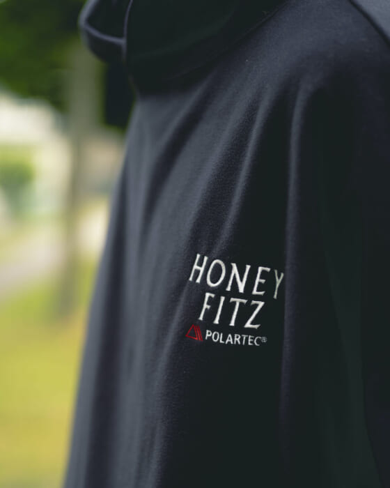 生まれ変わったハニーフィッツから、セットアップで着てもクールなフリースが登場。機能性だって申し分ありません。