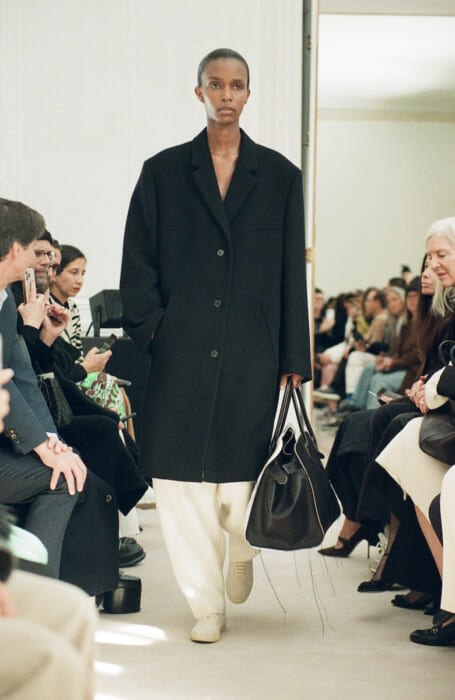 Don't miss the pop-up event at Hankyu Umeda, where you can find a wide selection of The Row's special bags.