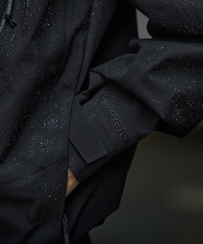Plus Phoenix and Freaks Store . This collaboration item is