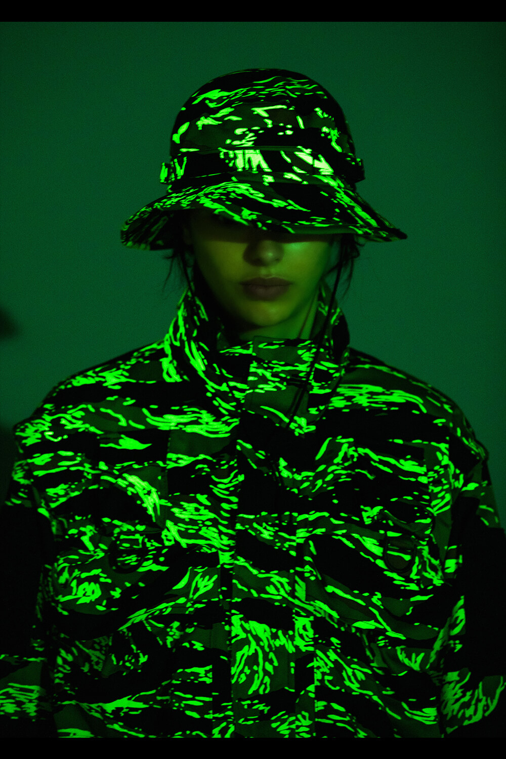 WHIZ LIMITED | HOUYHNHNM（フイナム）