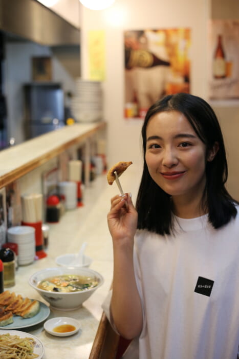 Selected as one of the 100 best restaurants in the gyoza category of the "Eating Log". The famous gyoza restaurant in Asakusa is collaborating with City Country City by no means.