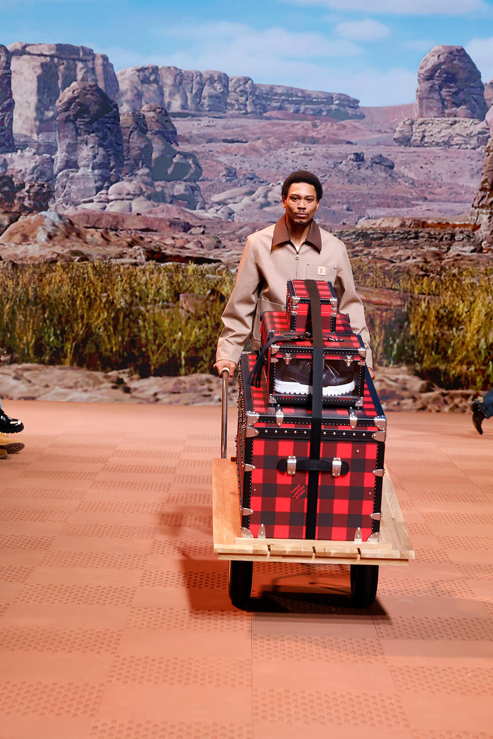 LOUIS VUITTON | HOUYHNHNM（フイナム）