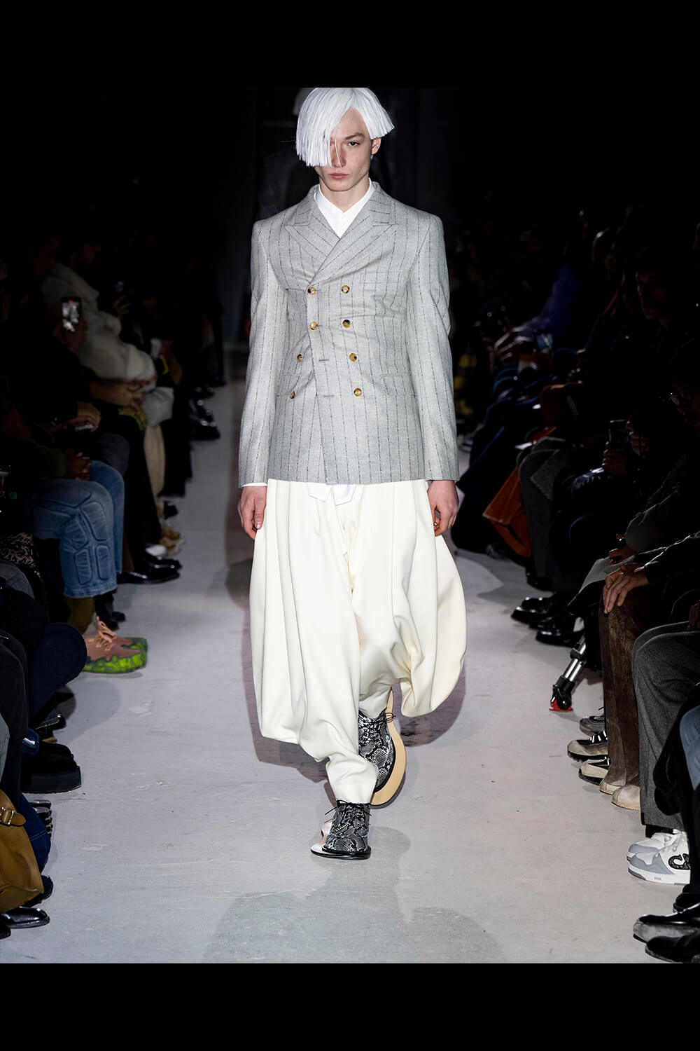 COMME des GARÇONS Homme Plus SS27: Rei Kawakubo's Two-Act Meditation on What Survives the Fighting — image 4