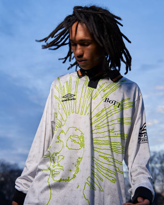 For all football lovers. That triple collaboration is back!