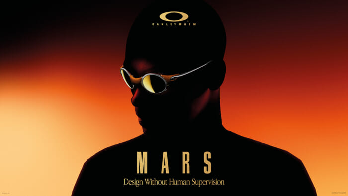 オークリーの伝説的なアイウエアが復刻。90年代のカルチャーを象徴する1本は、時代を超えてもなおフレッシュです。