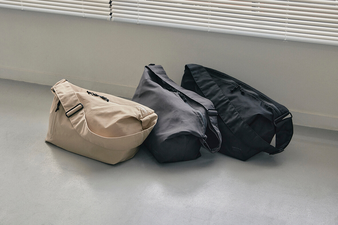 バッグ aya557 あらゆるライフスタイルに馴染む、あなたのヤックパック。 | feature