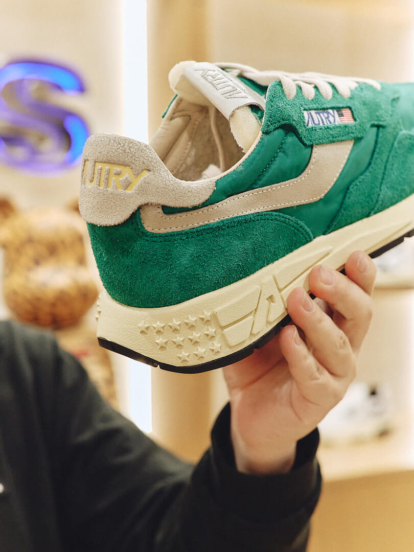 いま” 知りたい、オートリーのスニーカーのすべて。それを履く人と