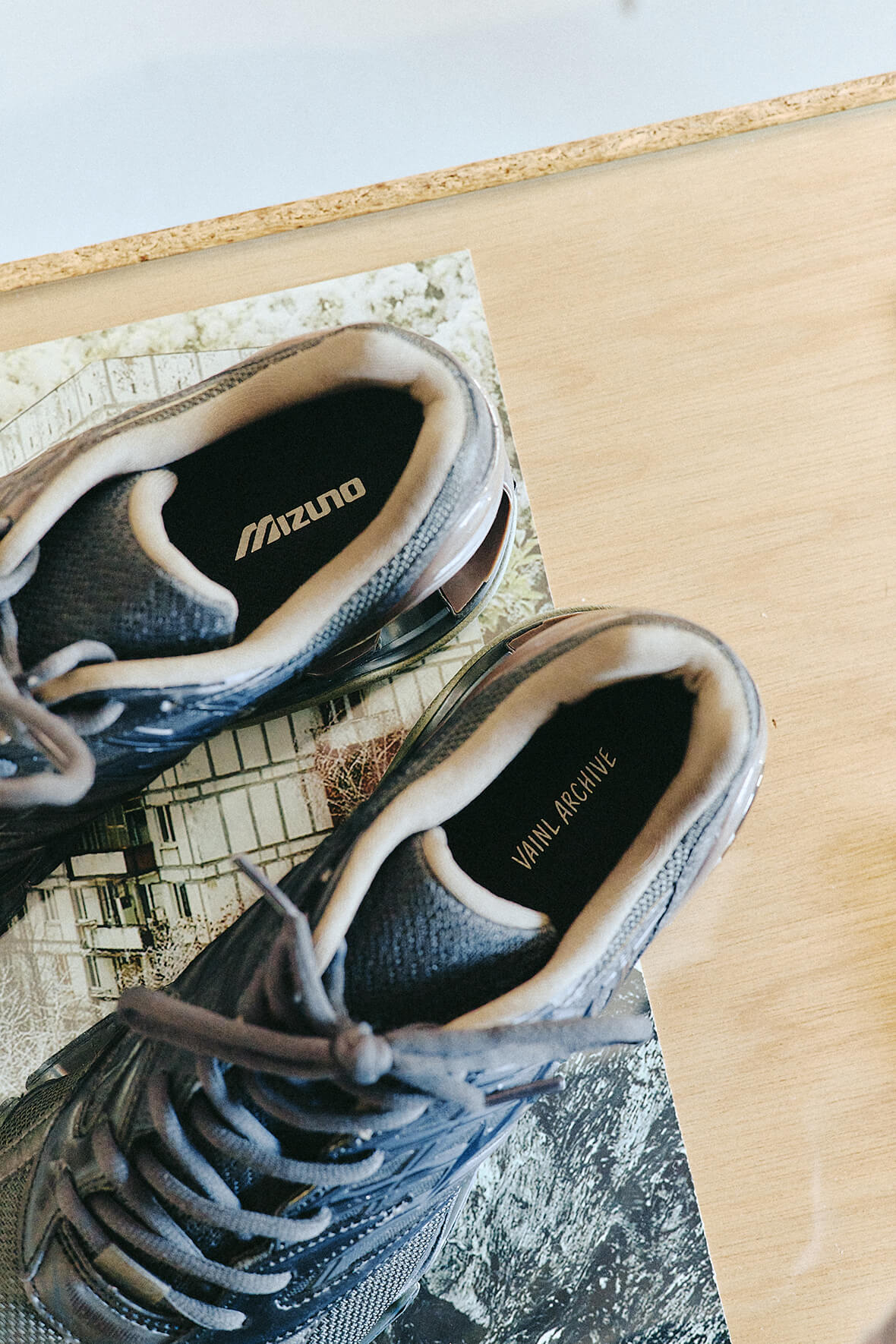 VAINL ARCHIVE × Mizuno Wave Prophecy MIZUNO VAINL ARCHIVE Wave Prophecy LS - Pirate | THEROOM