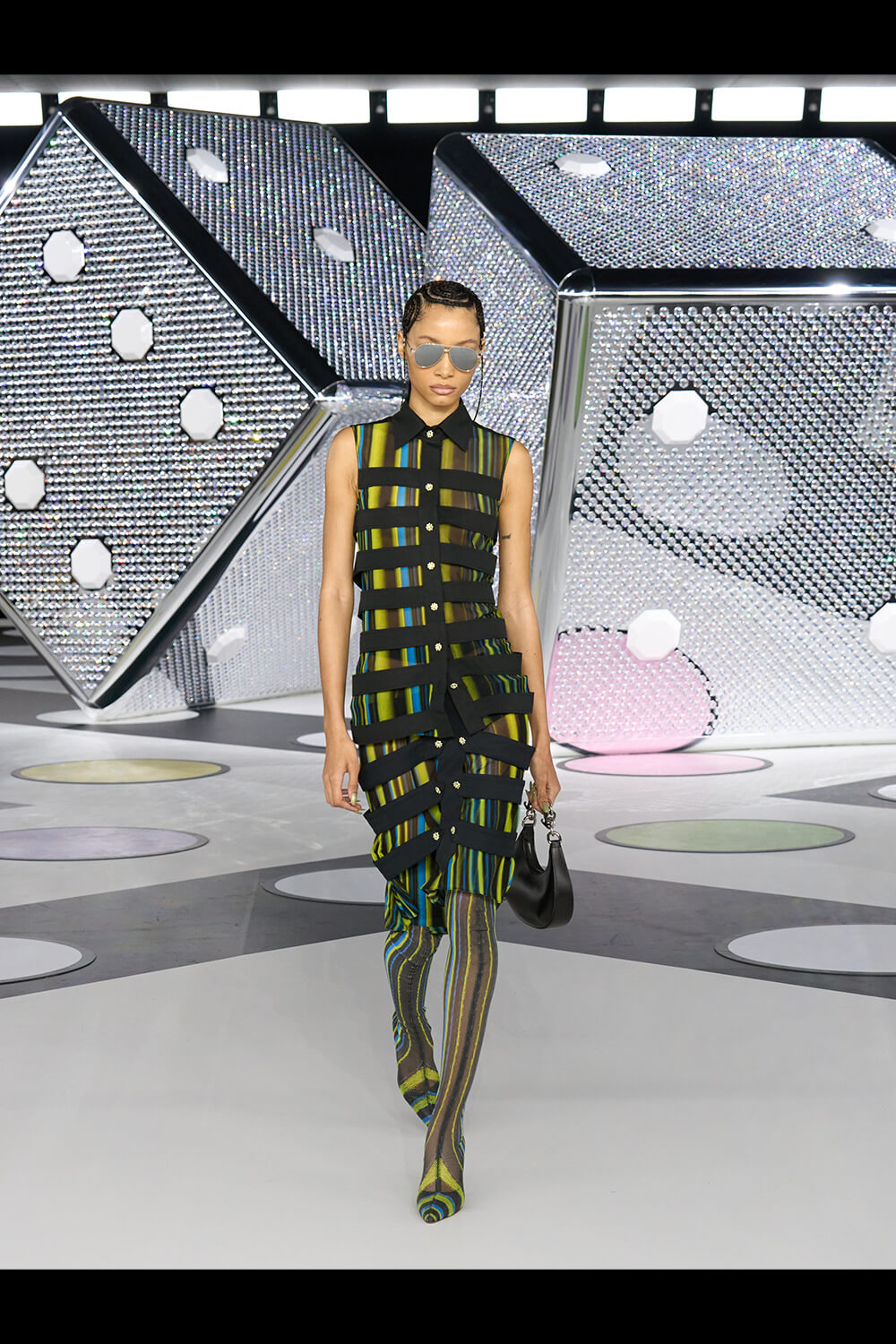 OFF-WHITE™ | HOUYHNHNM（フイナム）