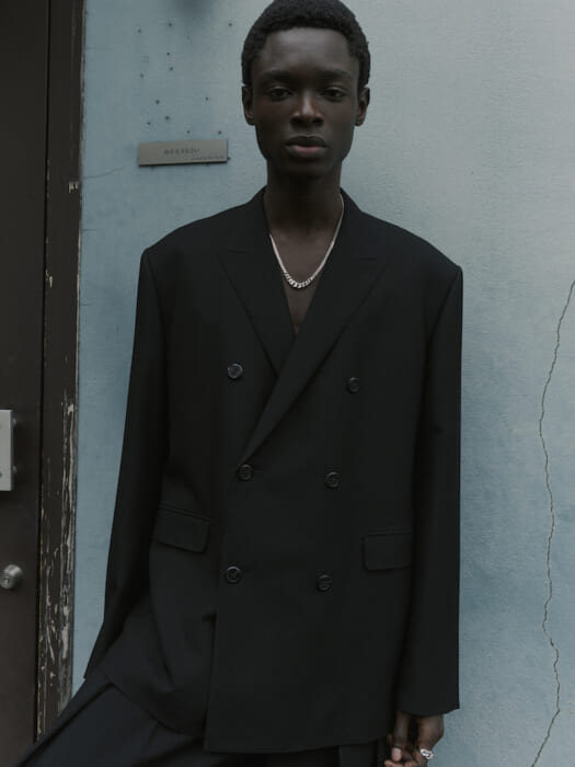 大胆に、一等美しく。トムウッドから、ブランド史において重要なカーブチェーンのコレクションが登場です。