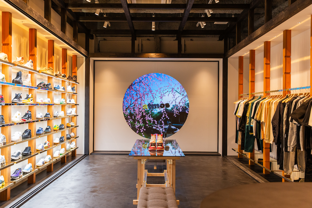 A concept store for the world ATMOS Sendagaya store has reopened with a Japanese appearance. news HOUYHNHNM HOUYHNHNM