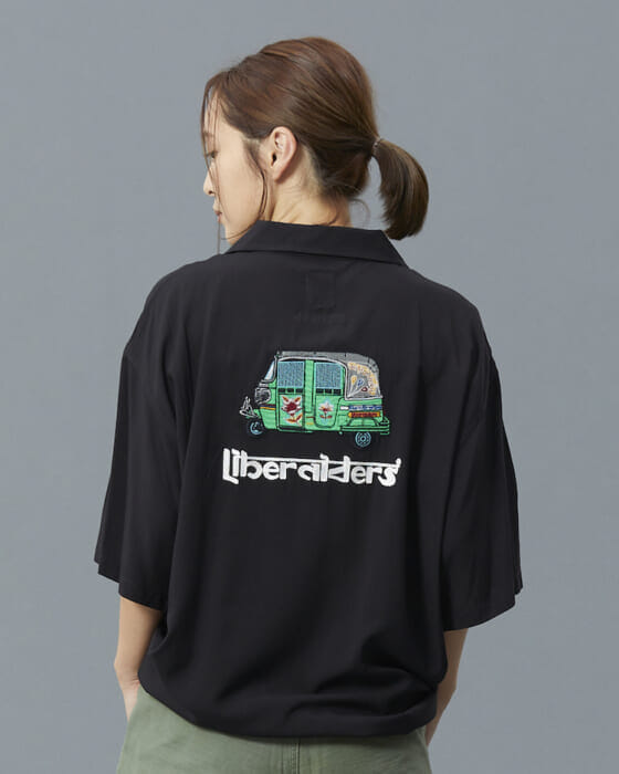 夏本番でも快適に、そして洒落心を忘れずに。チェックするべきはリベレイダースです。