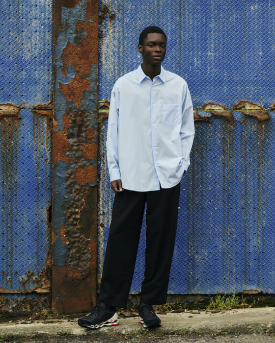 グラフペーパー 名古屋の1周年を記念した特別な4型。老舗シャツファブリックメーカー、アルモとのダブルネームも。