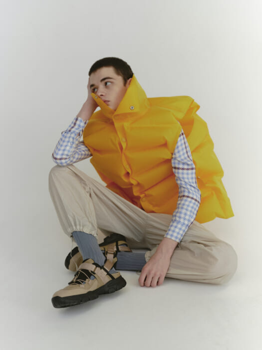 解放感と、足を包み込む安定感がピカイチ。シャカのサンダル、2024春夏コレクションに注目です。