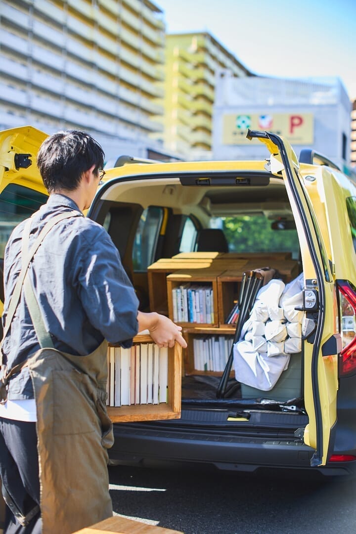 The French-born Kangoo assists people in their hobbies and