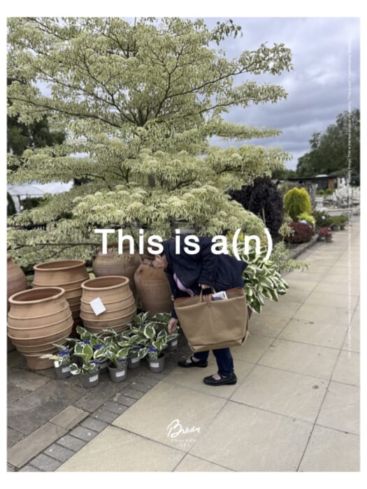 The minimalist and beautiful Disizua Base Tote by Brady will be available at the order-taking event.