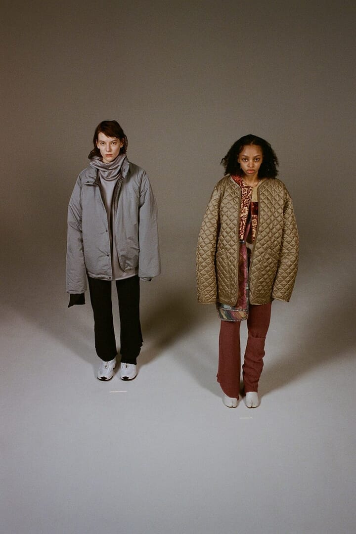 美品☆77circa×Curensologyの別注 Tシャツ(ライトグレー) 美品☆77circa×Curensologyの別注 Tシャツ(ライトグレー)