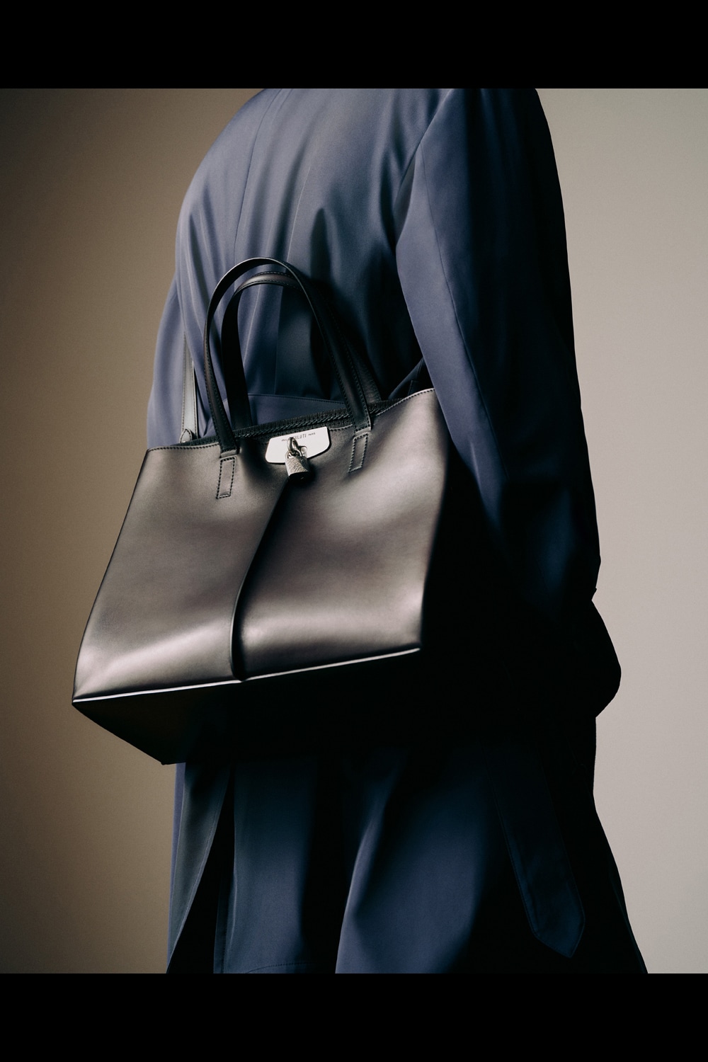 BERLUTI | HOUYHNHNM（フイナム）