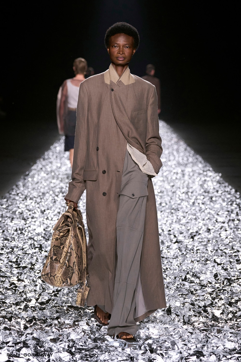 DRIES VAN NOTEN | HOUYHNHNM（フイナム）