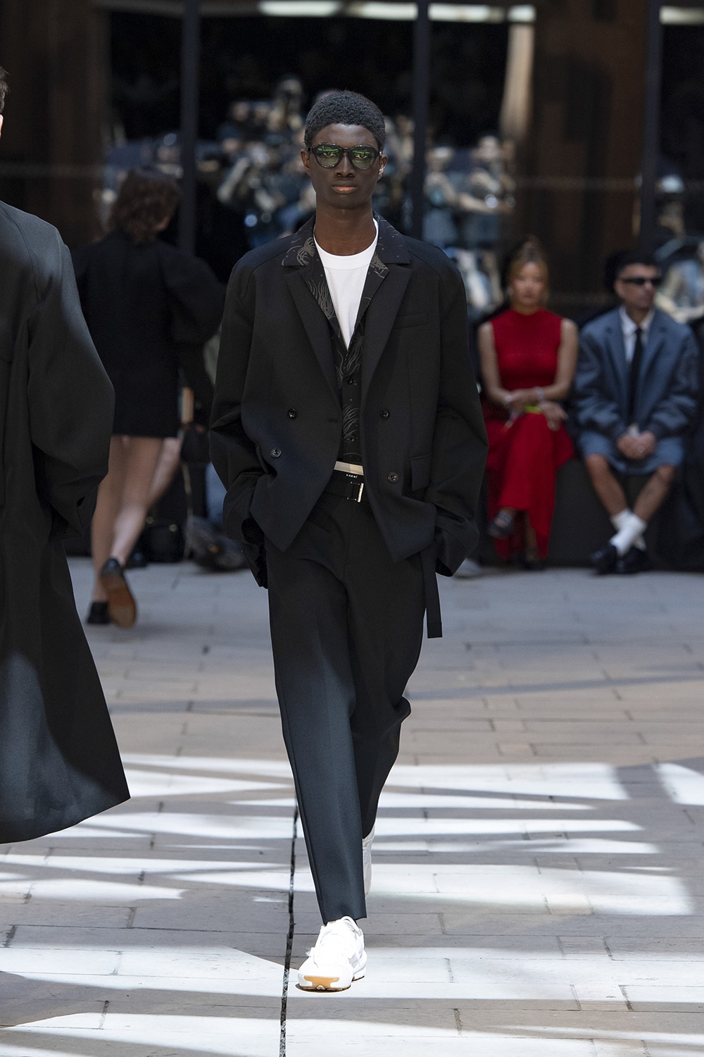 sacai | HOUYHNHNM（フイナム）