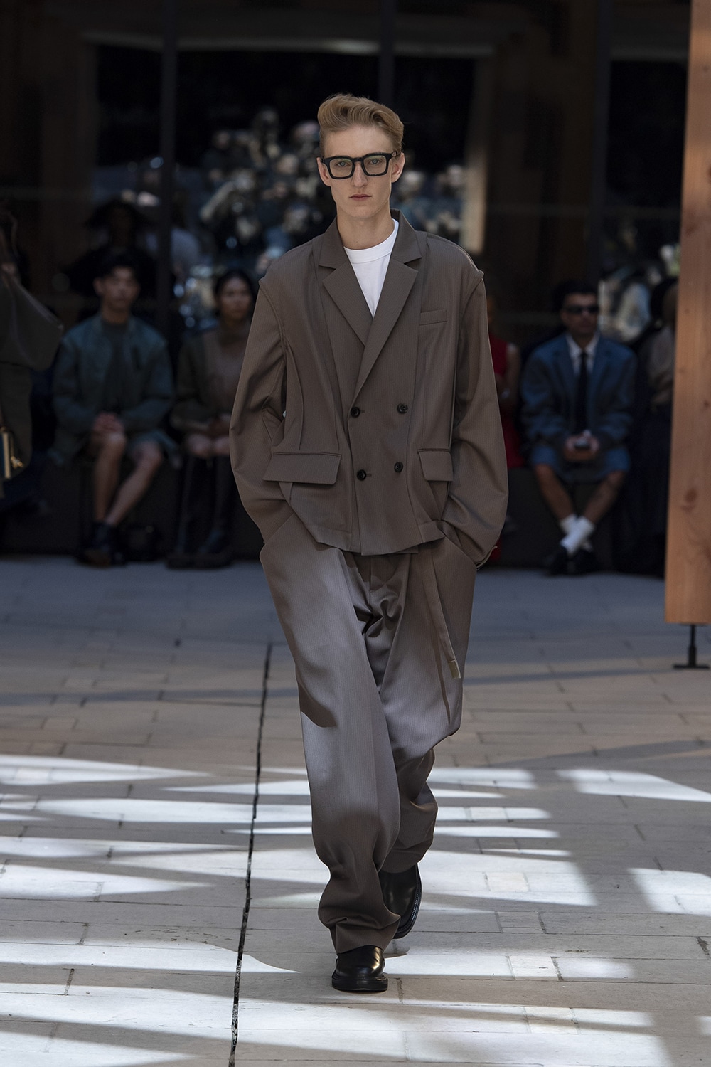 sacai | HOUYHNHNM（フイナム）