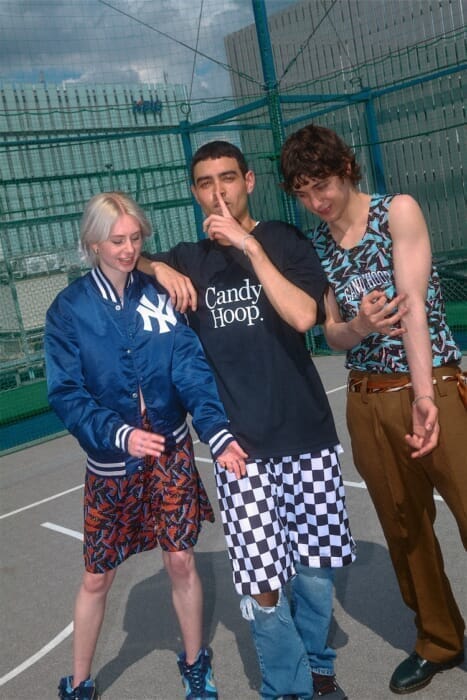 . inspired by the NBA scene of the 1990s. A new brand, Candy Hoop, which projects basketball culture, makes its debut.