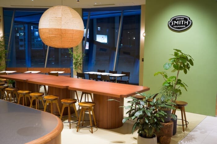 Smith's Tea Company from Portland opens its first flagship store in Japan. Tokyo-exclusive blends will also be available.