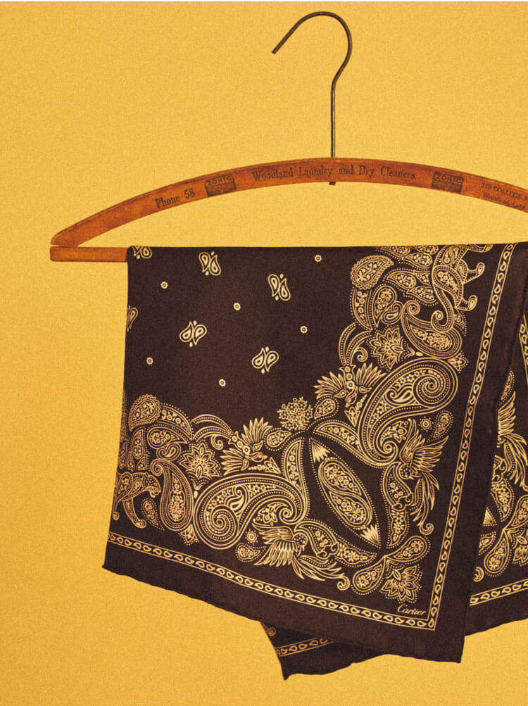 GH 銘品の所以】この秋、足すべき特別なモノは？ バンダナ柄のスカーフ