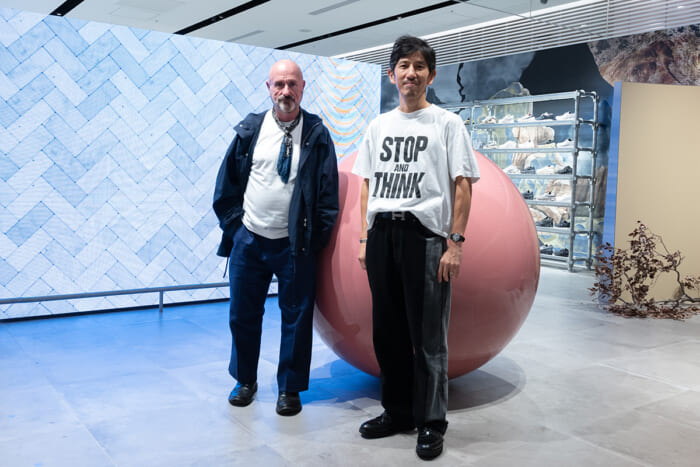 【FOCUS IT.] "SELECT by BAYCREW'S" in Toranomon, a Toranomon-based fashion house known for its impactful "slogan T-shirts," has specially ordered archived items from Katharine Hamnett. We will explore the whole picture through a special conversation between the two.