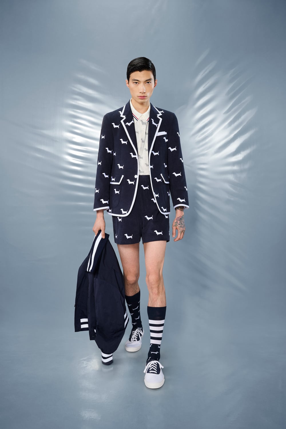 THOM BROWNE 夏に活躍する☆ プールサンダル Men's Slippers and Sandals | Thom Browne
