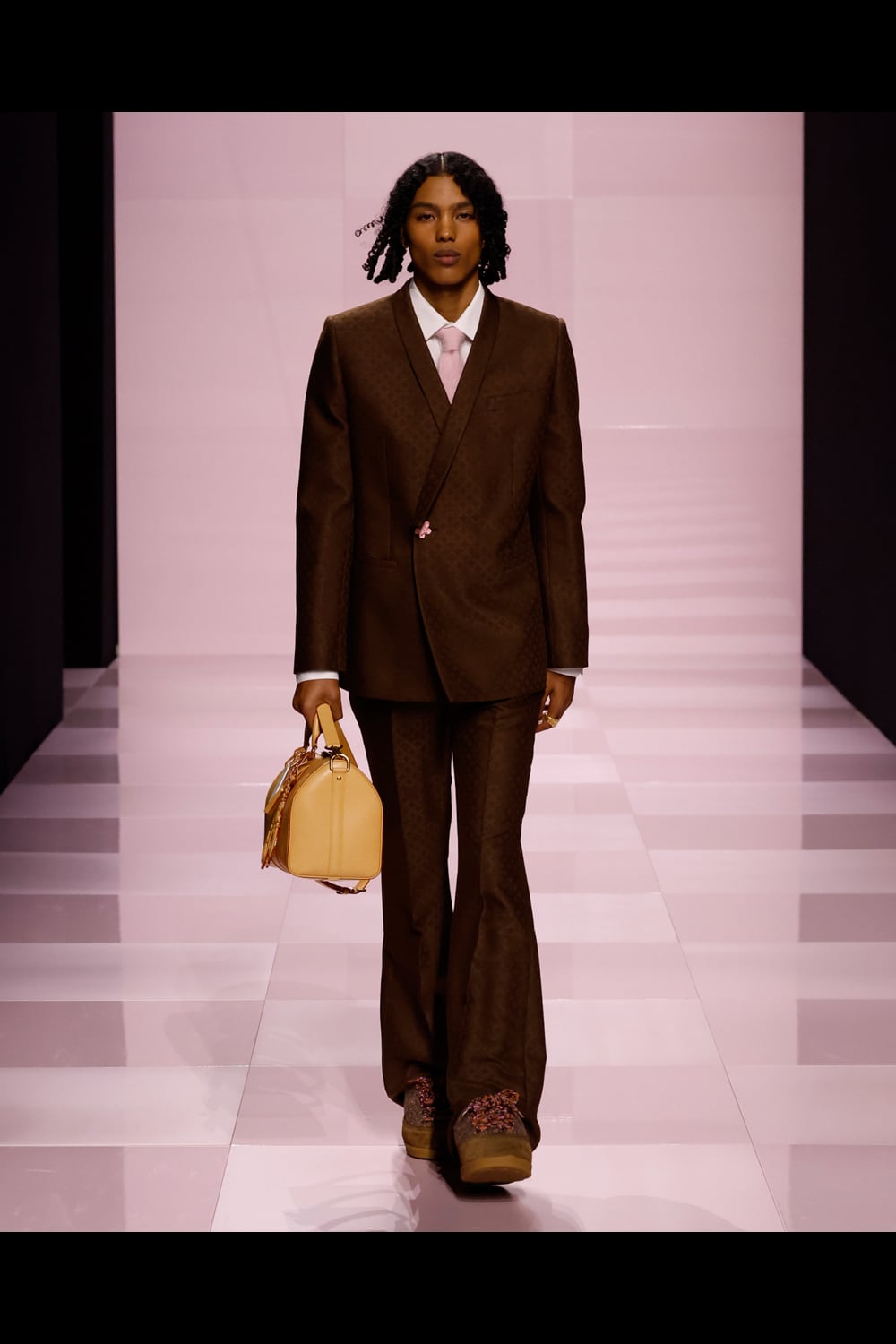 LOUIS VUITTON | HOUYHNHNM（フイナム）