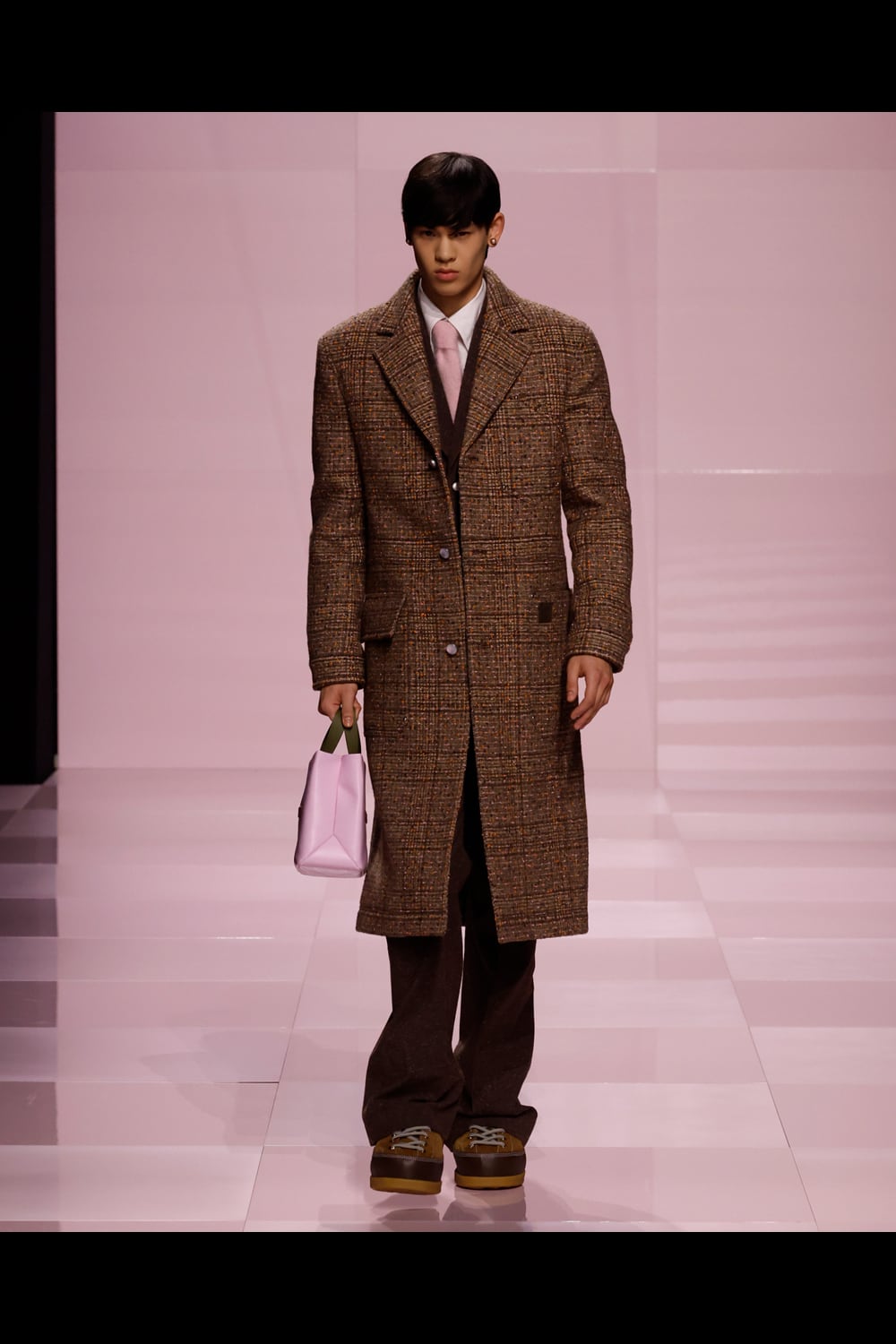 LOUIS VUITTON | HOUYHNHNM（フイナム）