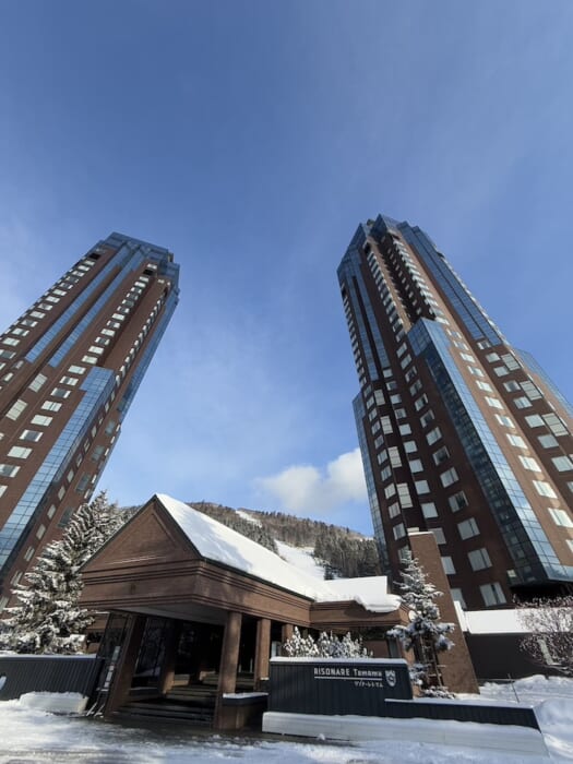 【FOCUS IT.】食べて、滑って、ととのって。リゾナーレトマムが最高だった!