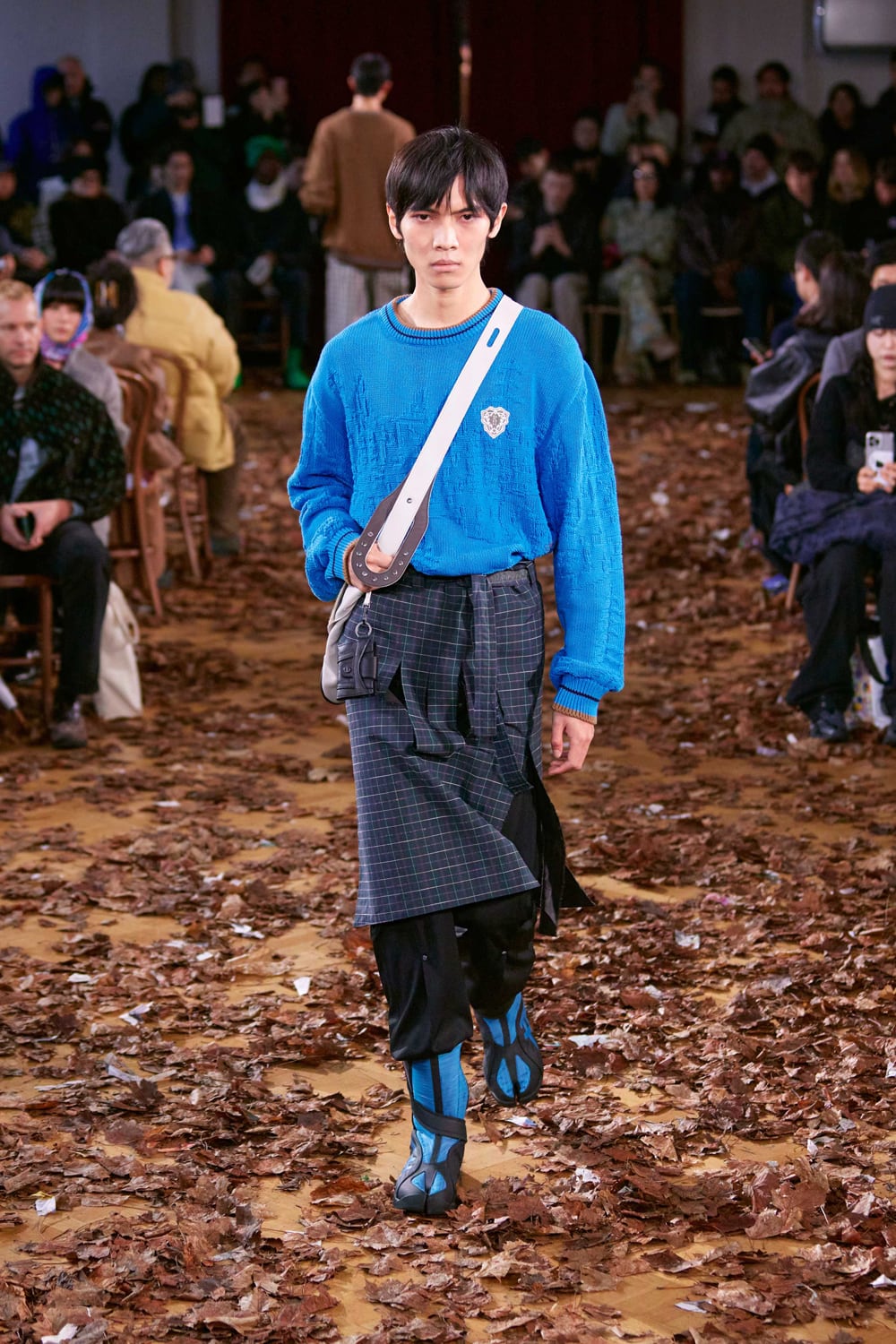 KIKO KOSTADINOV | HOUYHNHNM (HOUYHNHNM)