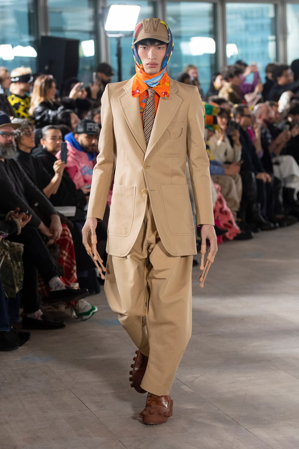 WALTER VAN BEIRENDONCK | HOUYHNHNM（フイナム）