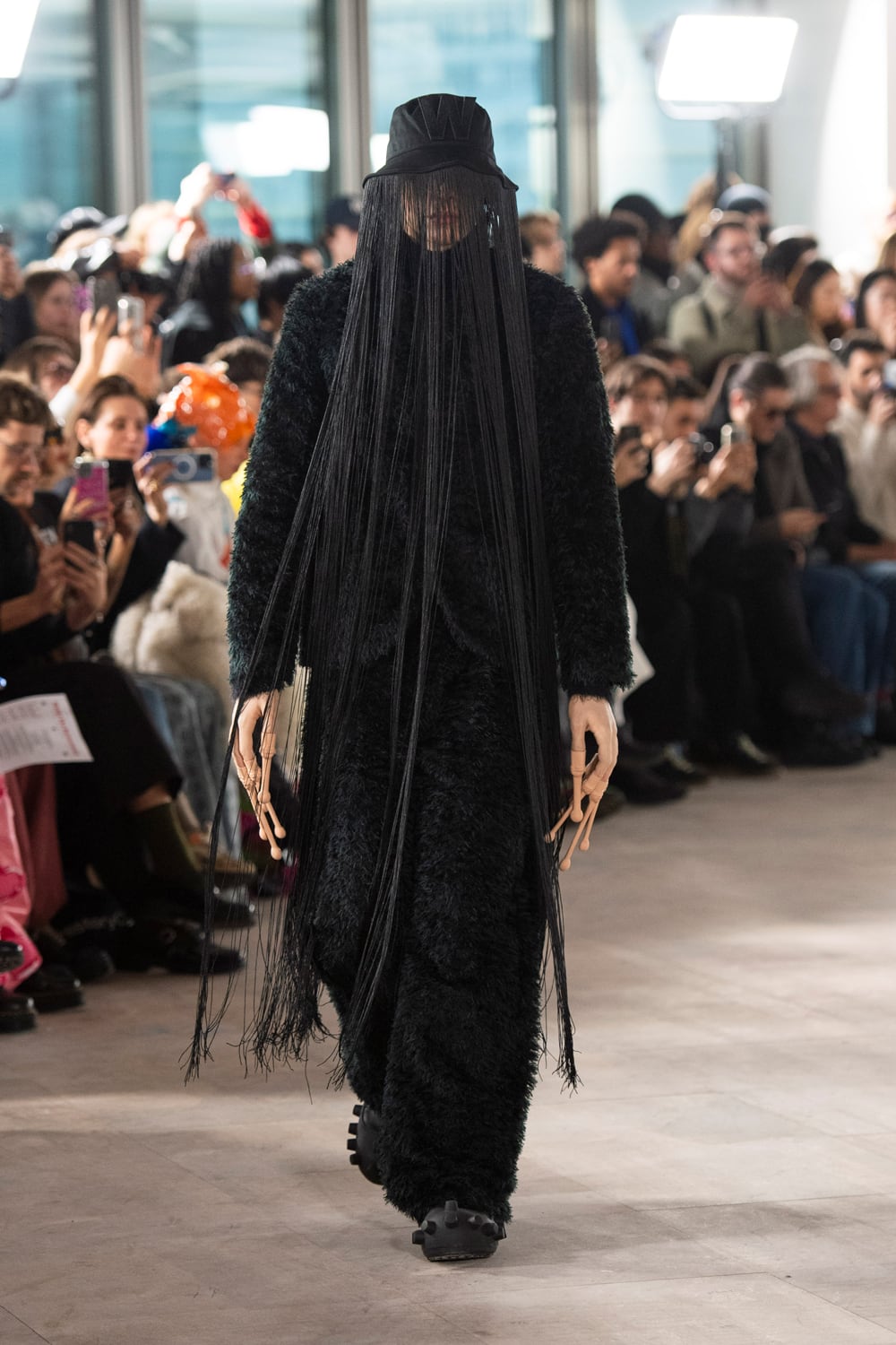 WALTER VAN BEIRENDONCK | HOUYHNHNM（フイナム）