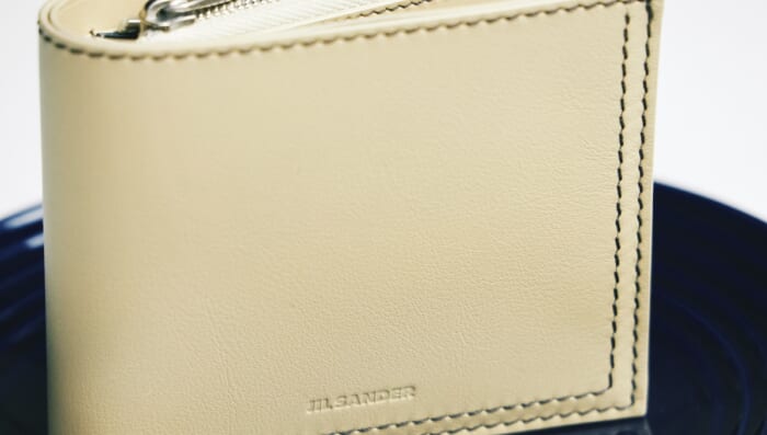 連載「憧れの逸品」No.392 ざらつくような余韻を残すジル サンダーのスモールレザーグッズ。