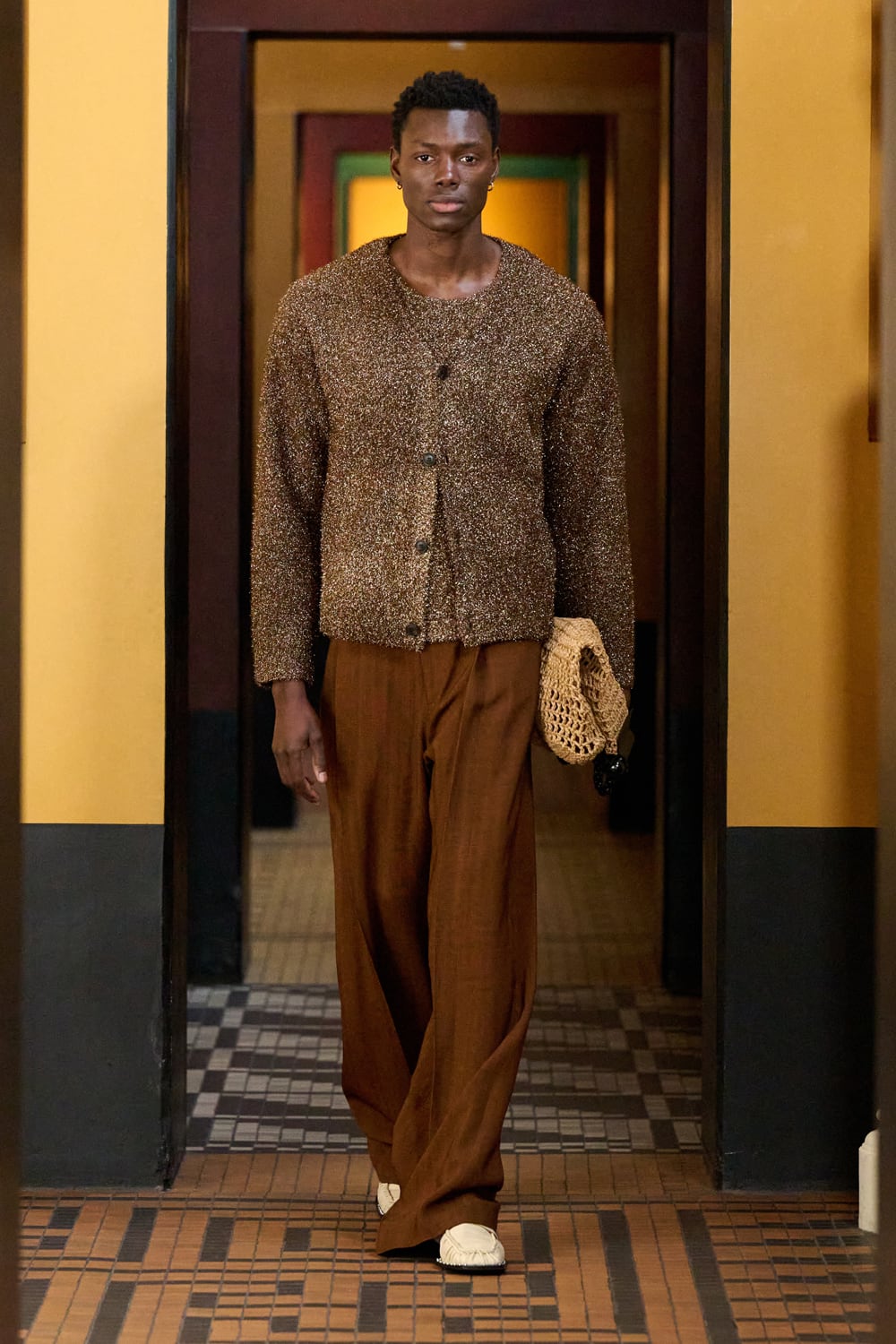 CMMN SWDN | HOUYHNHNM（フイナム）