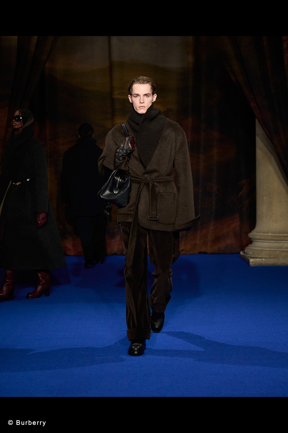 【BURBERRY】SS25 キルティングダウンコート/関税送料込み キルティング Burberry(バーバリー) アウター・ジャケット