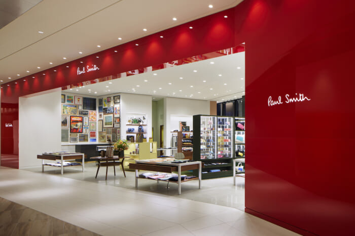 Hello Osaka! Paul Smith now has a store in the hottest location in the Kansai region.