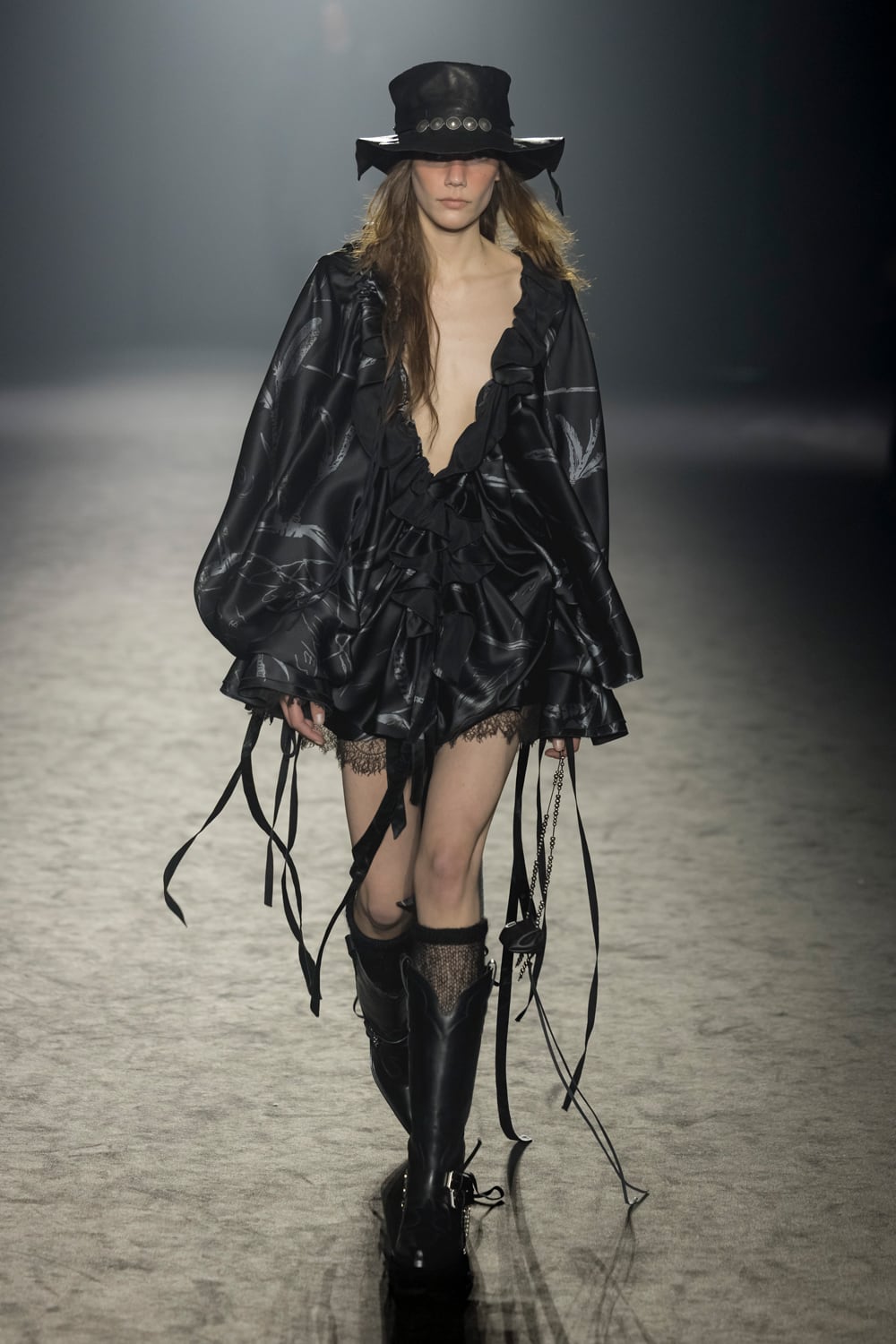 ANN DEMEULEMEESTER | HOUYHNHNM（フイナム）