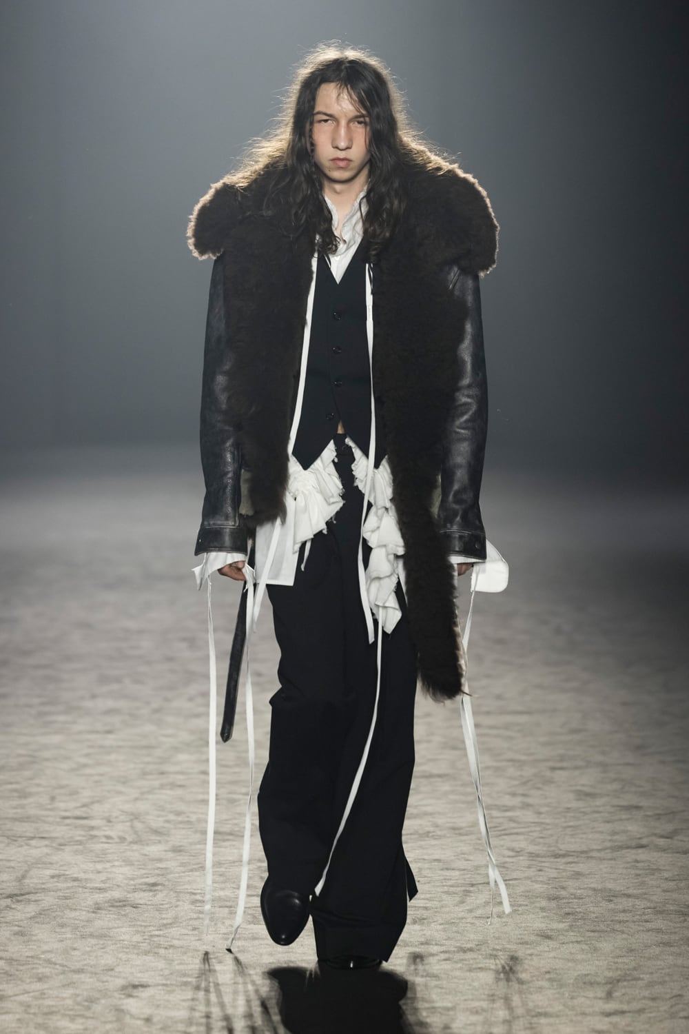ANN DEMEULEMEESTER | HOUYHNHNM（フイナム）
