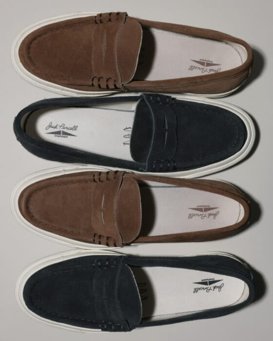 Converse's Jack Purcell is boldly rearranged by Graph Paper. The result is an unprecedented loafer-type sneaker.
