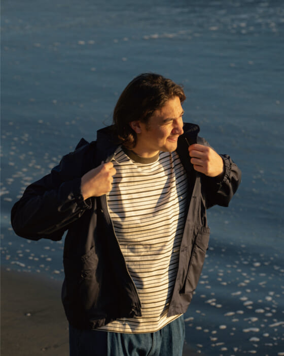 A universal item with a little something extra, USUAL THINGS SCRUTINY's new jacket is the kind of jacket that will scratch that itch.