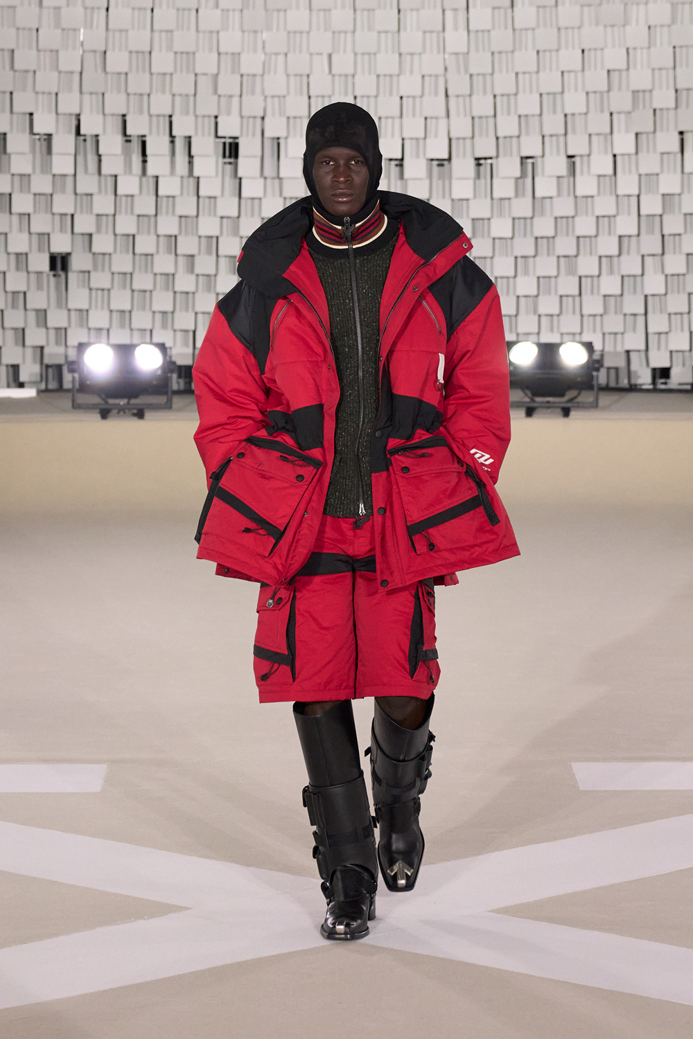 OFF-WHITE™ | HOUYHNHNM（フイナム）