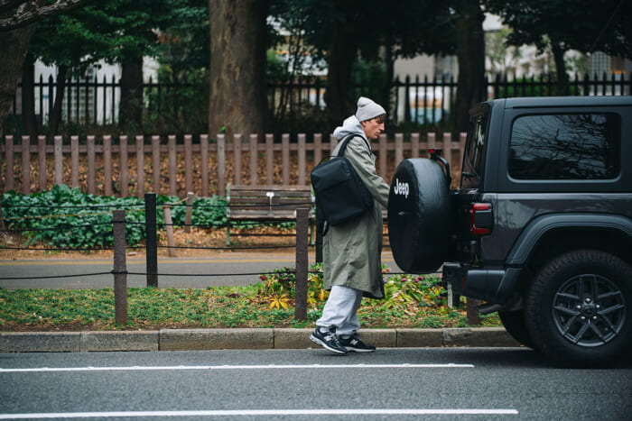 Spring is the time to buy a new bag. How about a bag from Apple's authorized partner brand Incase?