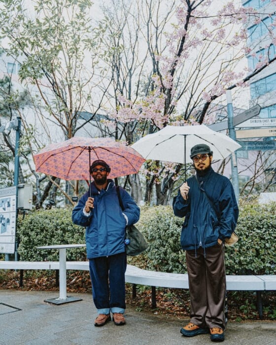 Two musicians from LA are coming to Japan: a beat maker who just won a Grammy Award and a versatile artist who also plays keys and sings.