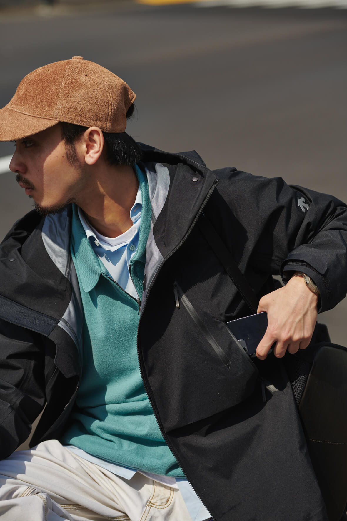 デサント オルテライン エイティワンと、都会派2人の日常。 | feature